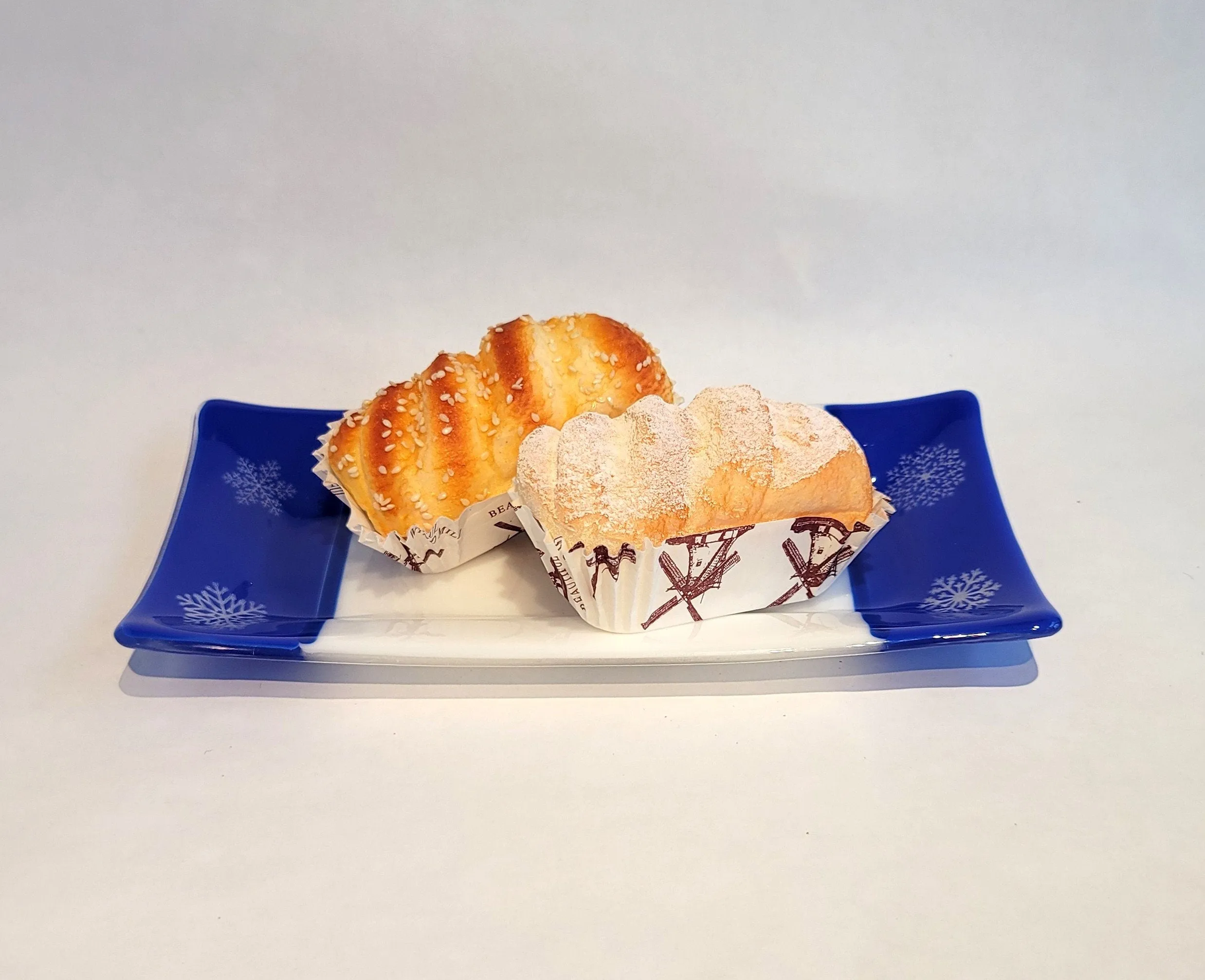 Blue and White snowflake fused glass serving plate 10 inch