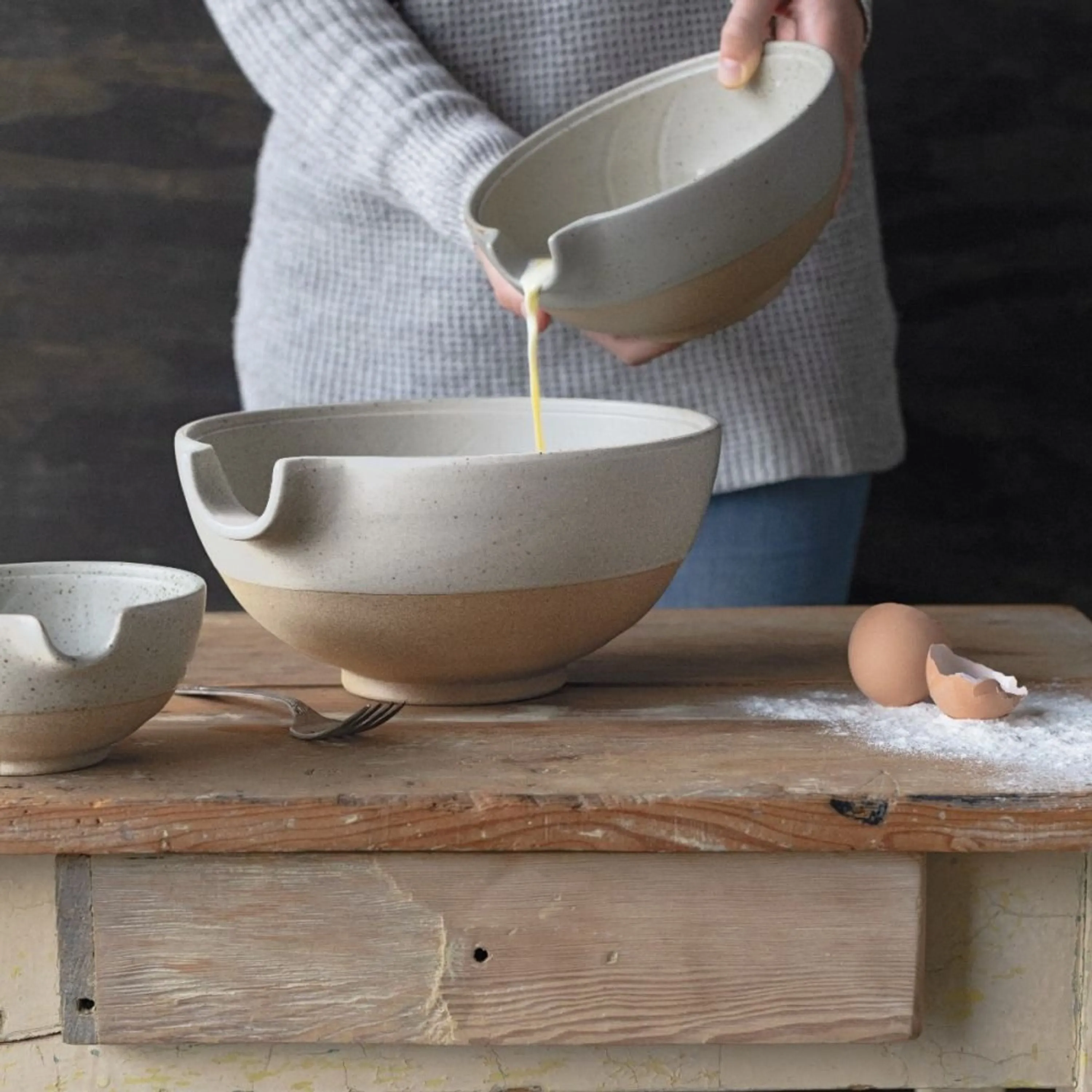 Danica Heirloom Large Mixing Bowl | Maison  9.75"