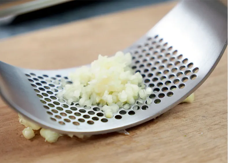 Funki Buys | Garlic Presses | Stainless Steel Garlic Rocker