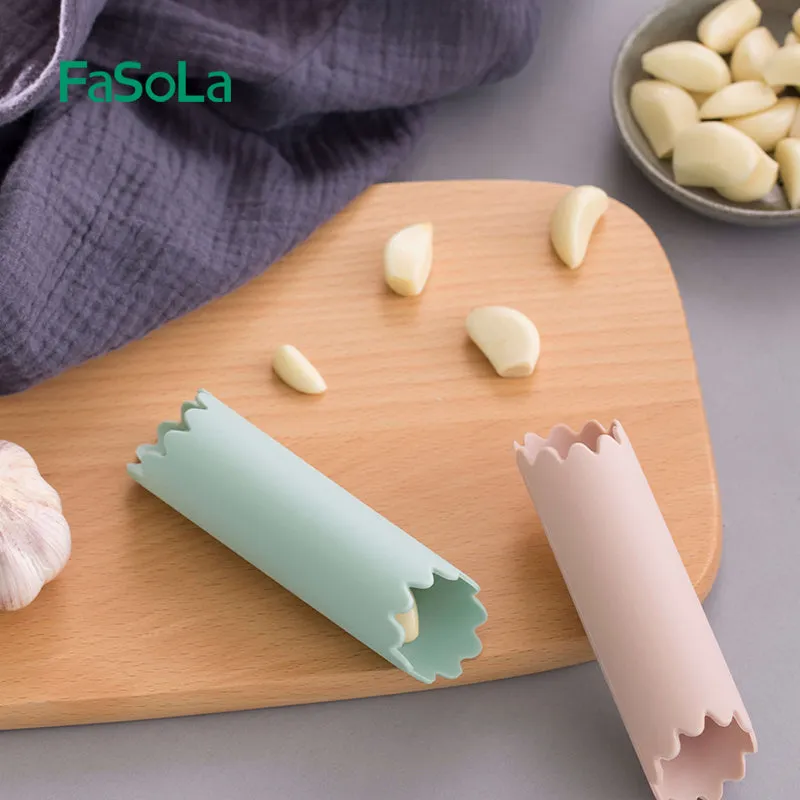 Garlic Master Pro: Effortless Garlic Press and Peeler Set