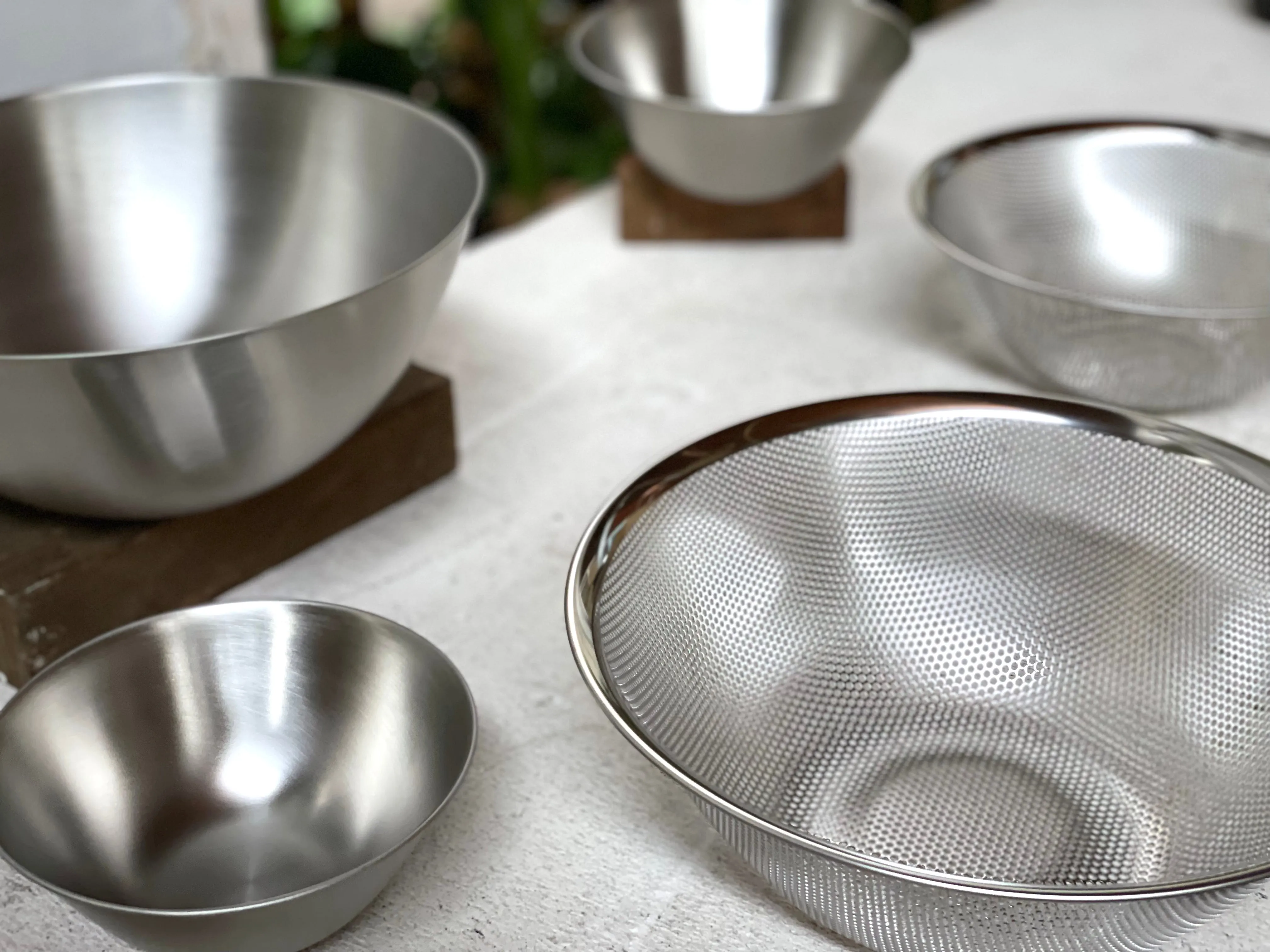 Sori Yanagi Stainless Steel Bowl & Strainer Set (2pc)