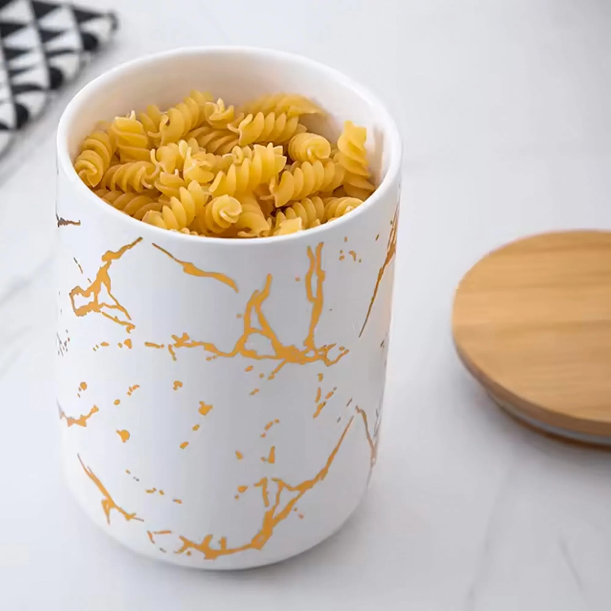 UMAI 1000ml Ceramic Jar for Kitchen Storage | Air Tight Container Set with Bamboo Lid | Kitchen Container for Snacks, Tea, Sugar | Multipurpose Organizer | White with print (Set of 1)